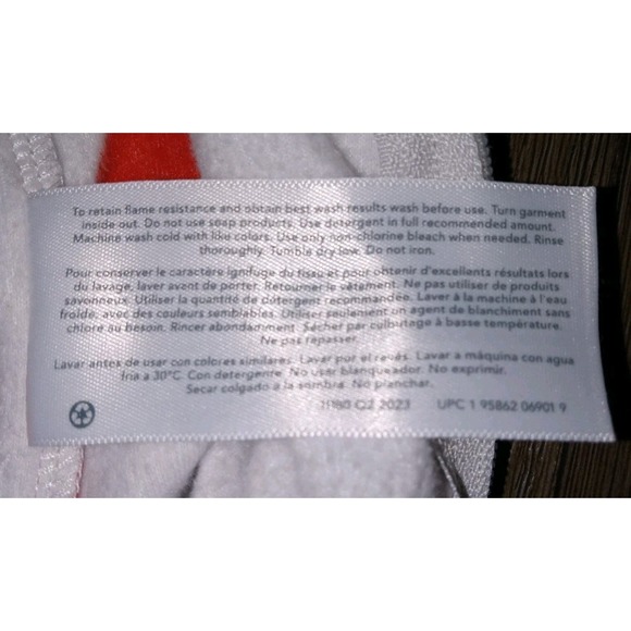 Carter's Girls 6M Light Gray Red Hearts Fleece Zipper Long Sleeve Footie Pajama - Picture 8 of 8